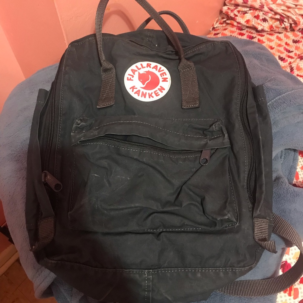 Fjallraven Kanken Backpack in Navy Blue